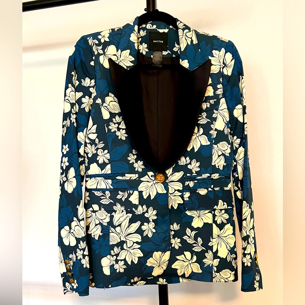 Smythe blazer, floral print, never worn, size 4, silk and wool